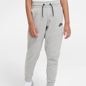 Nike Sportswear Tech Fleece
Big Kids (Boys') Pants sweatpants jogger
